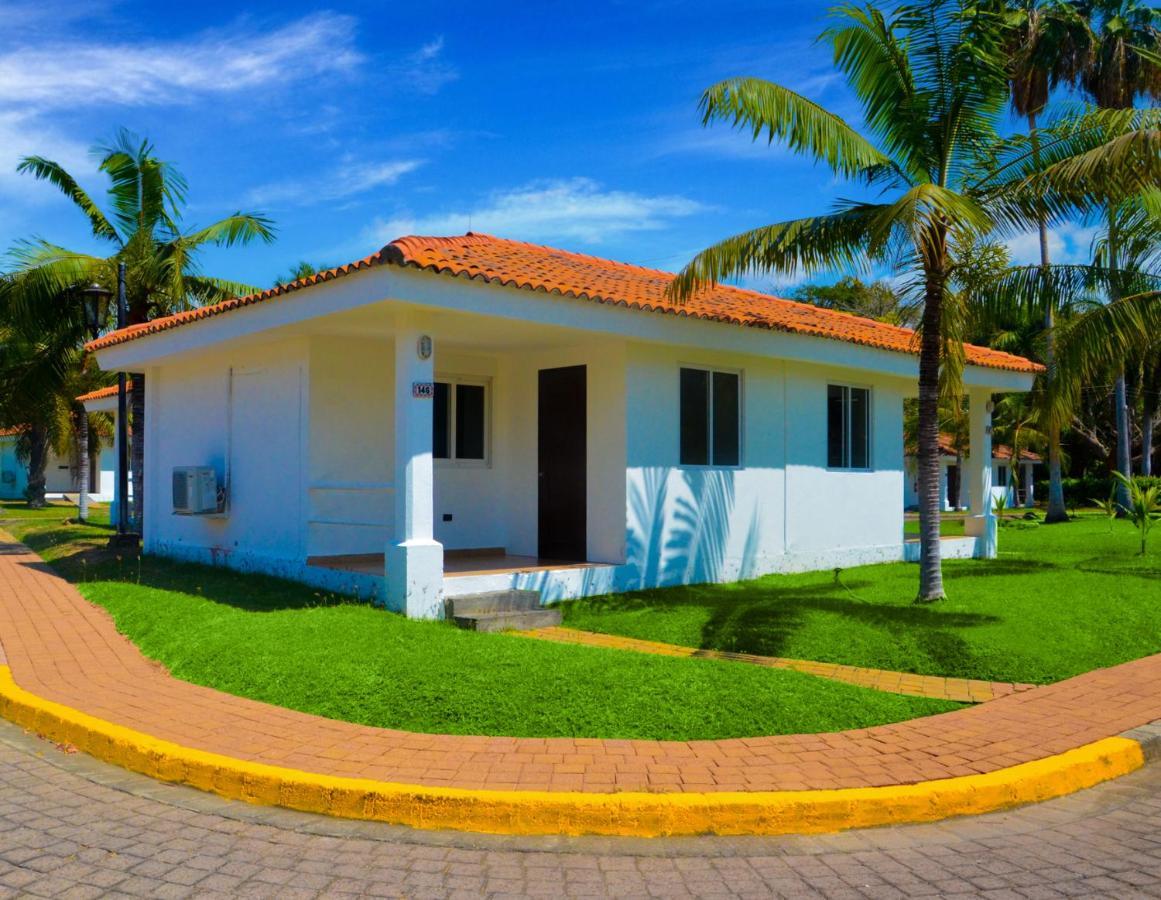 Las Veraneras Villas & Resort Acajutla 外观 照片